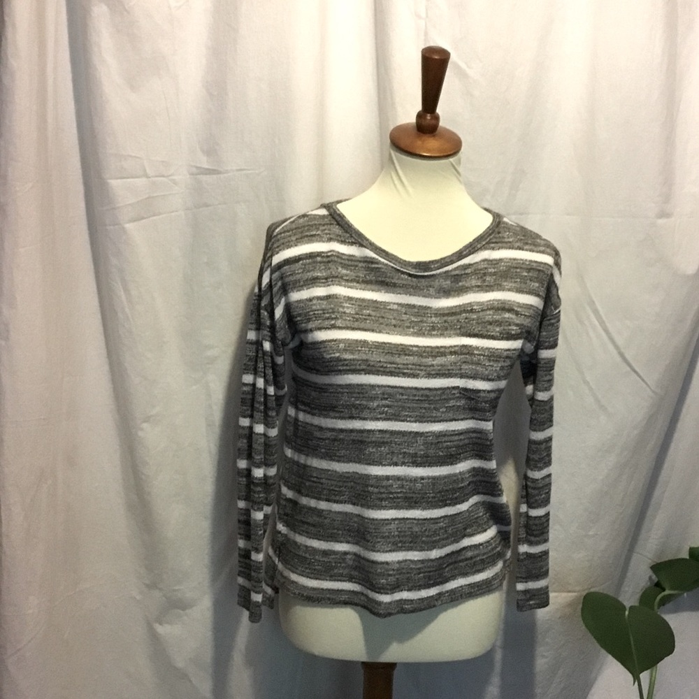 Long sleeve top